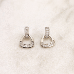 Arracadas colgante triangular con circonias