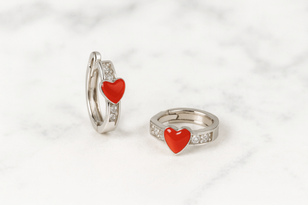 1000005493 Arracadas con corazón rojo y circonias